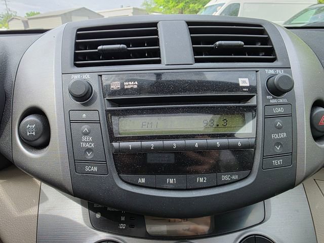 Used 2006 Toyota RAV4 Limited image 18