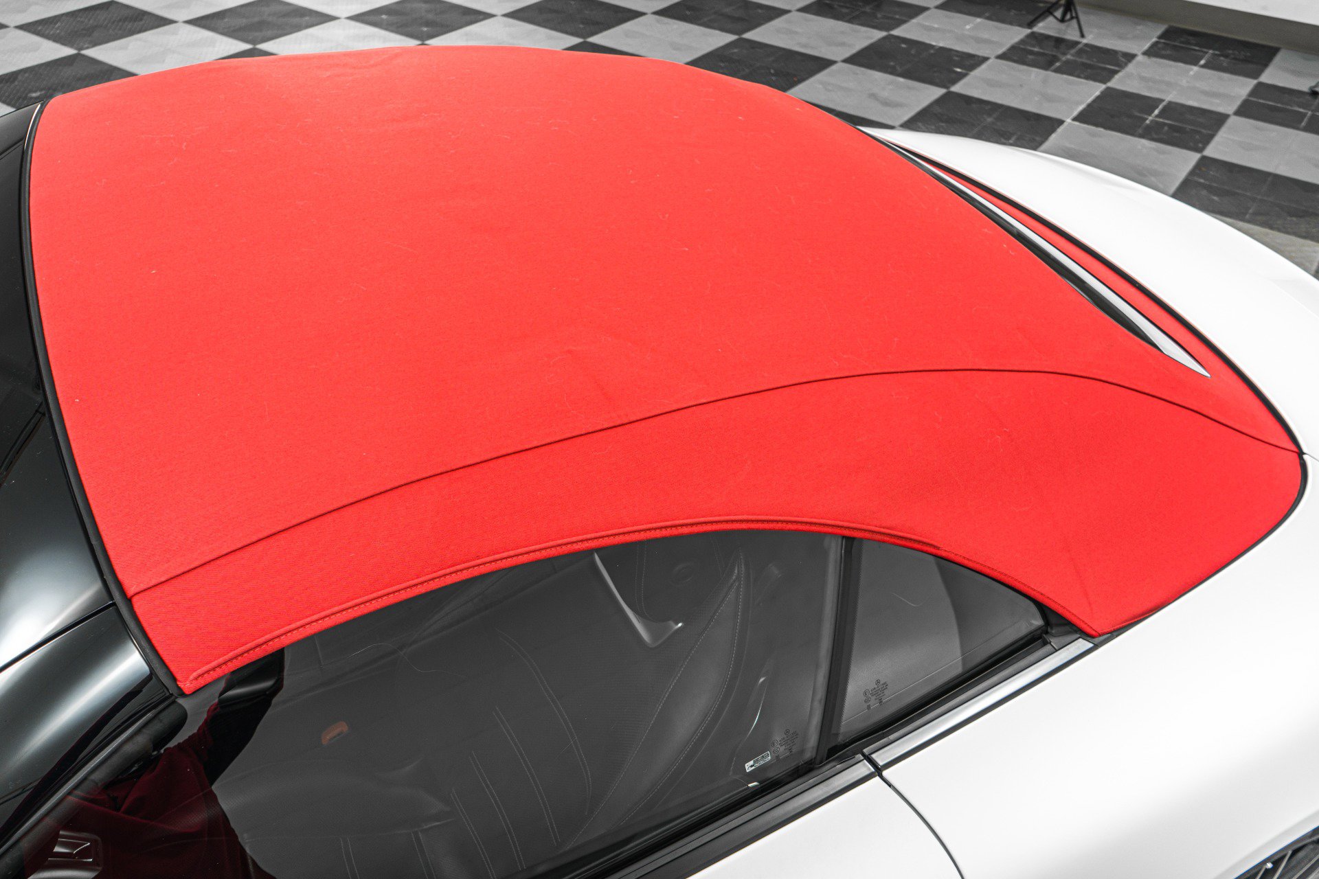 Used 2025 Mercedes-Benz SL 63 AMG S e Performance 4MATIC image 38