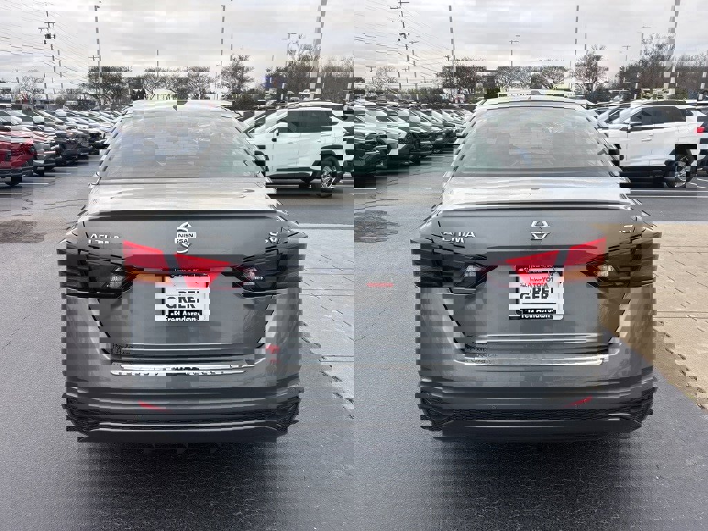 Used 2022 Nissan Altima 2.5 SV image 15