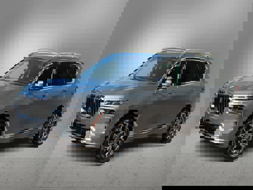 New 2026 BMW X7 xDrive40i w/ Executive Package image 4