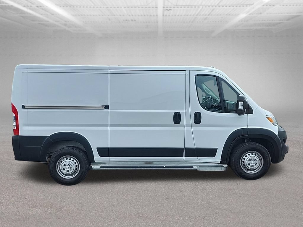 Used 2025 RAM ProMaster 2500 w/ U-Haul Equipment Group FWD image 24