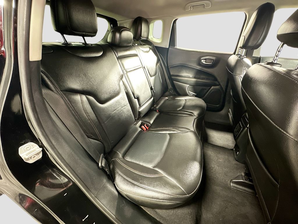 Used 2018 Jeep Compass Limited image 28