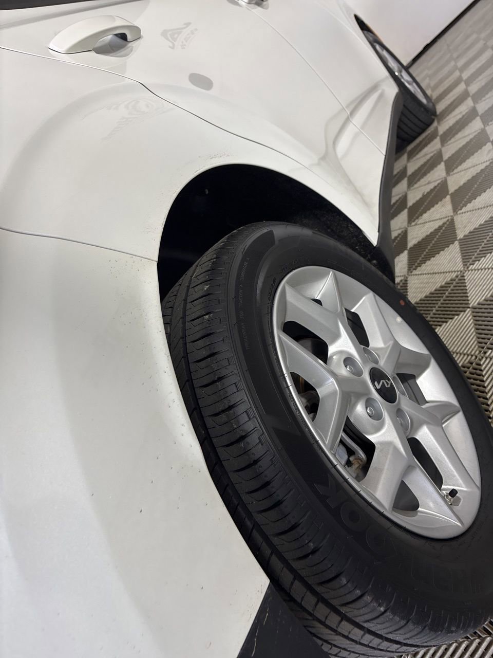 Used 2025 Kia Soul LX image 30