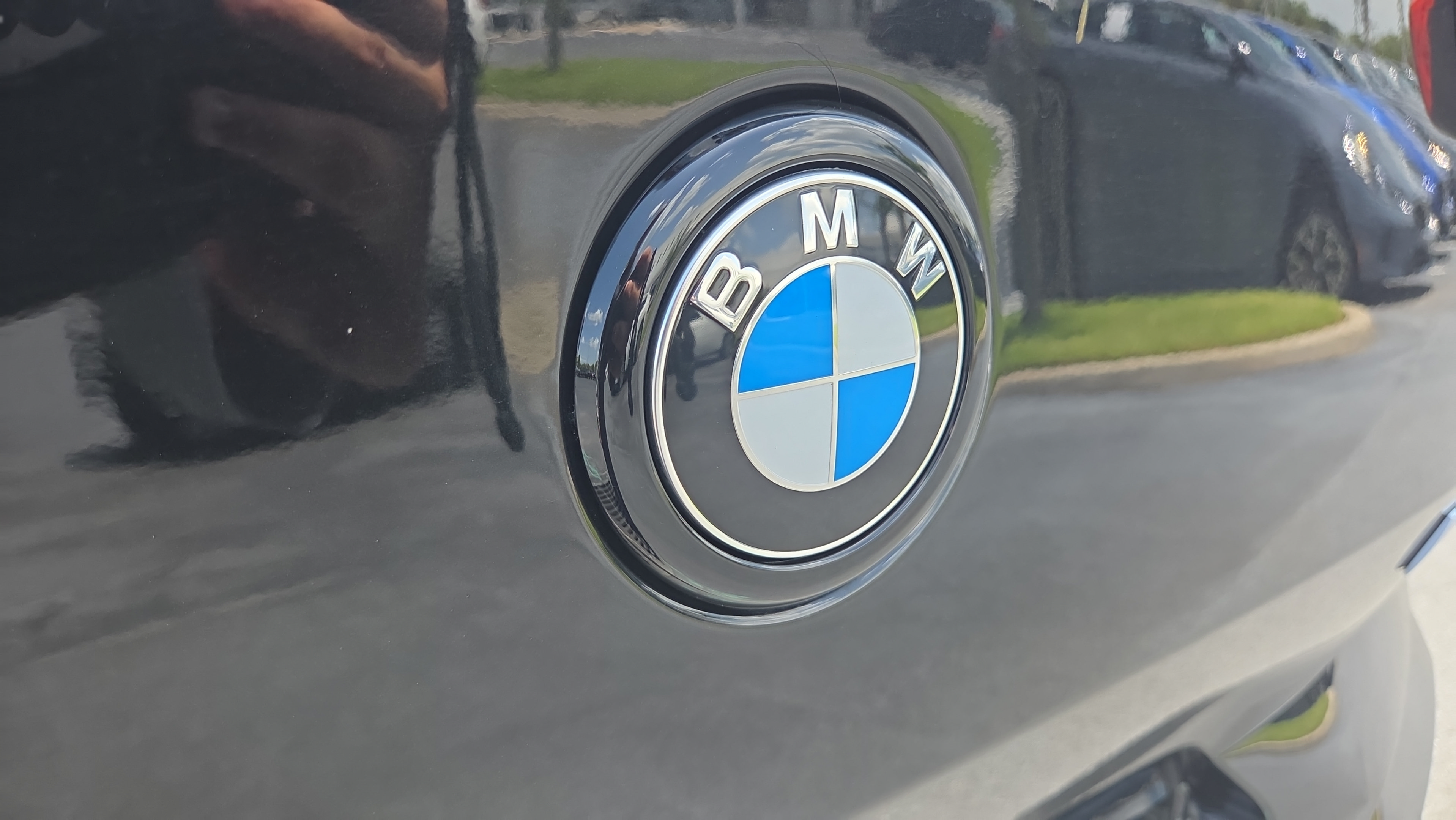 Certified 2025 BMW X2 M35i w/ Premium Package AWD/4WD image 36