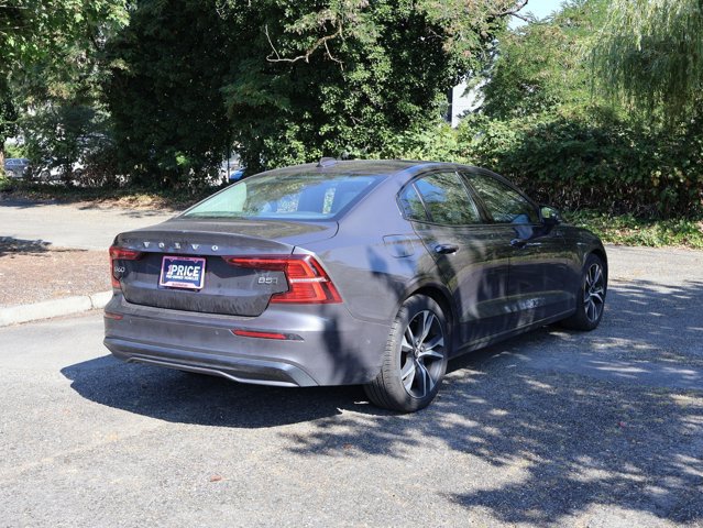 Used 2024 Volvo S60 B5 Plus AWD/4WD image 2