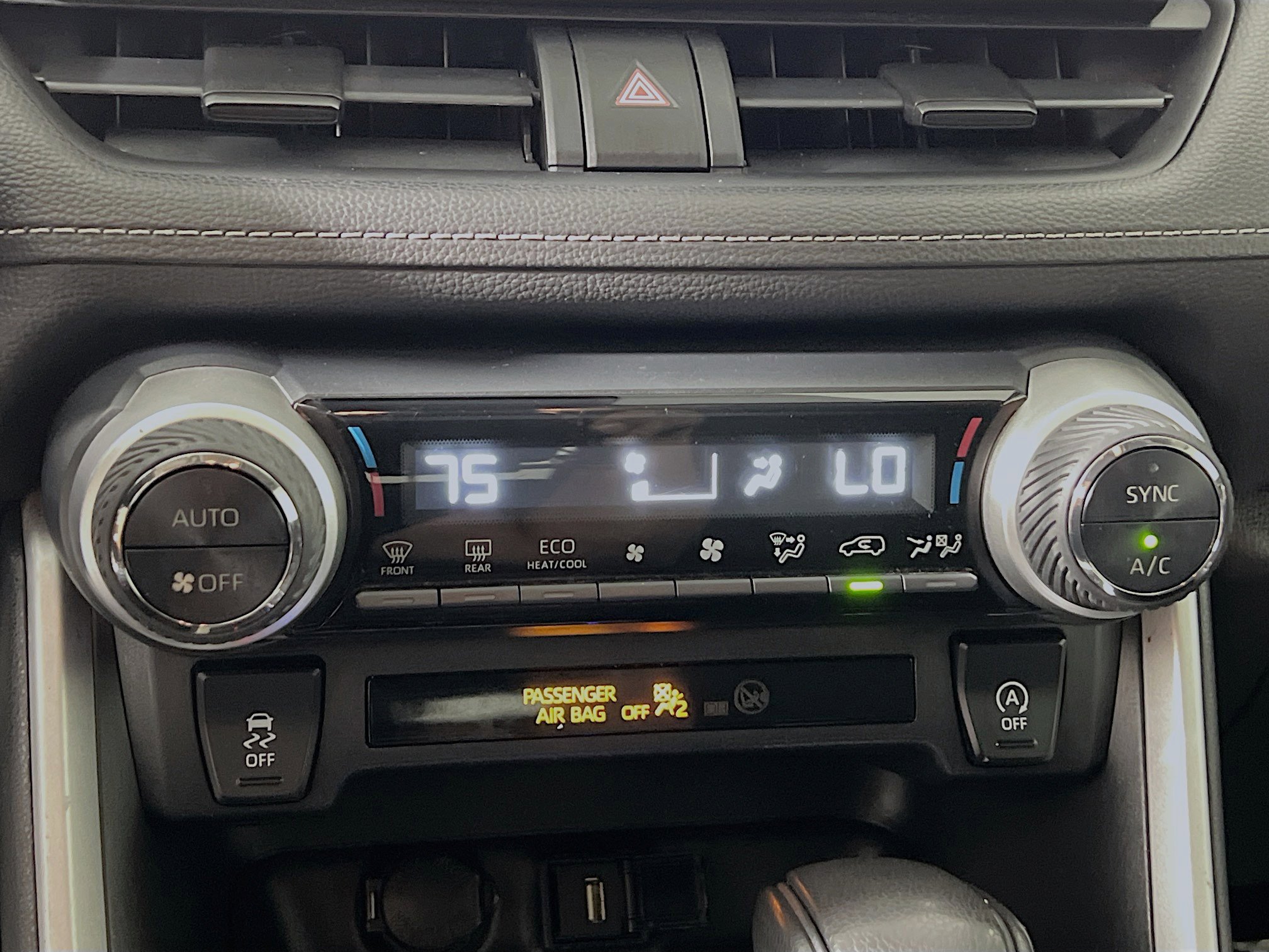 Used 2020 Toyota RAV4 XLE w/ Convenience Package image 26