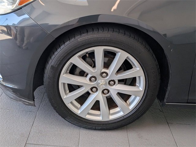 Used 2015 Chevrolet Malibu LT image 5