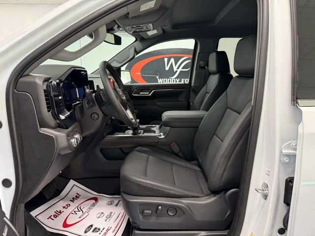 New 2026 GMC Sierra 1500 SLT w/ SLT Premium Plus Package image 9