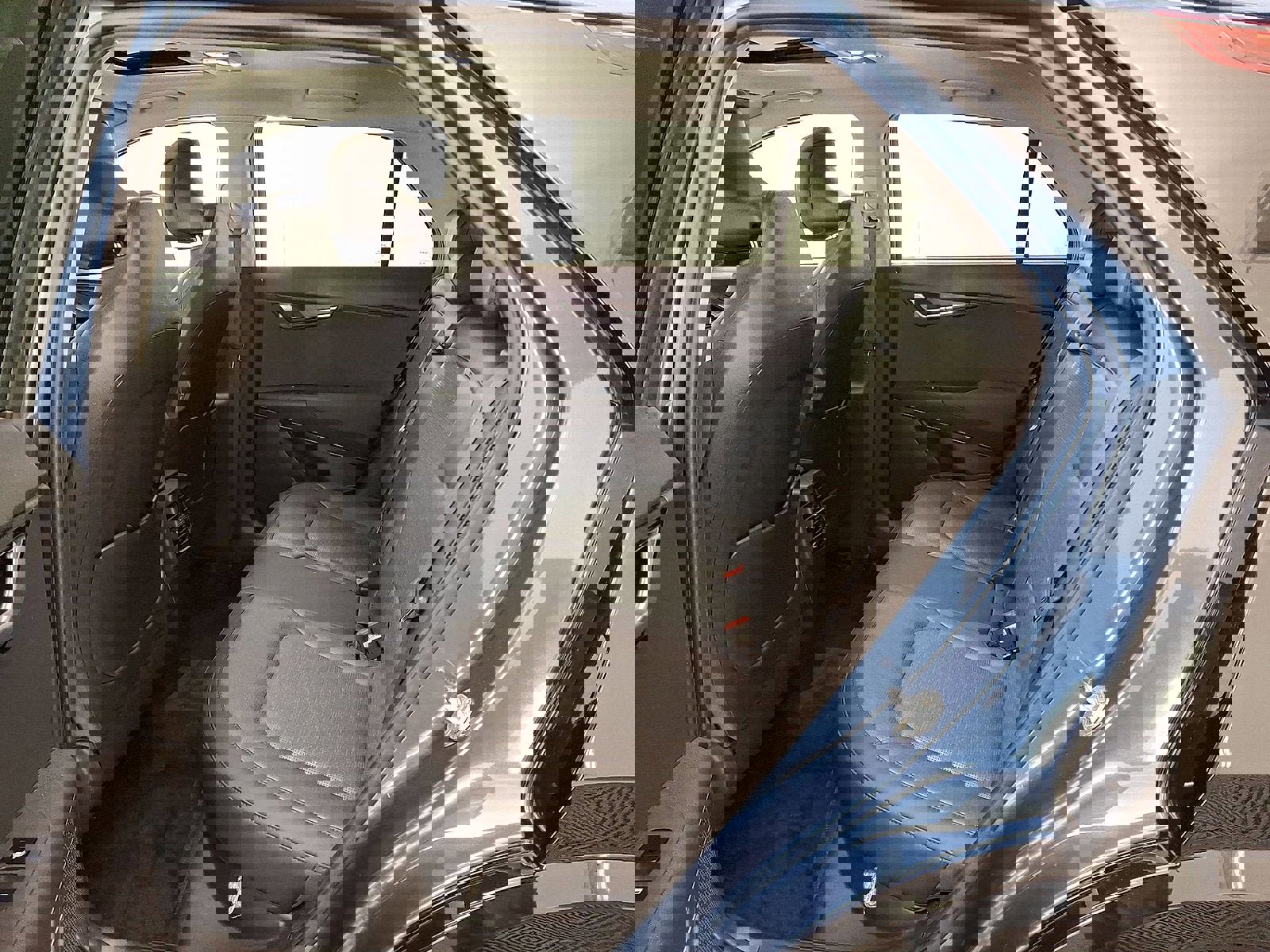 Used 2023 Kia Niro SX Touring image 20