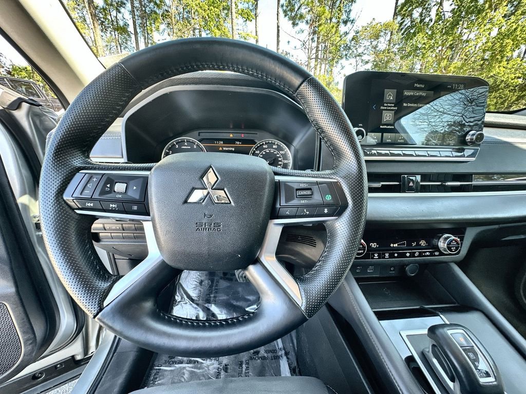 Used 2024 Mitsubishi Outlander SE Black Edition AWD/4WD image 11