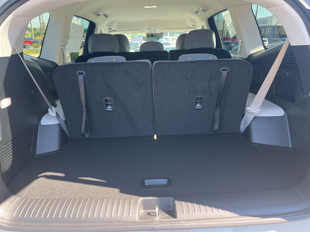 New 2026 Hyundai Ioniq 9 SE image 13