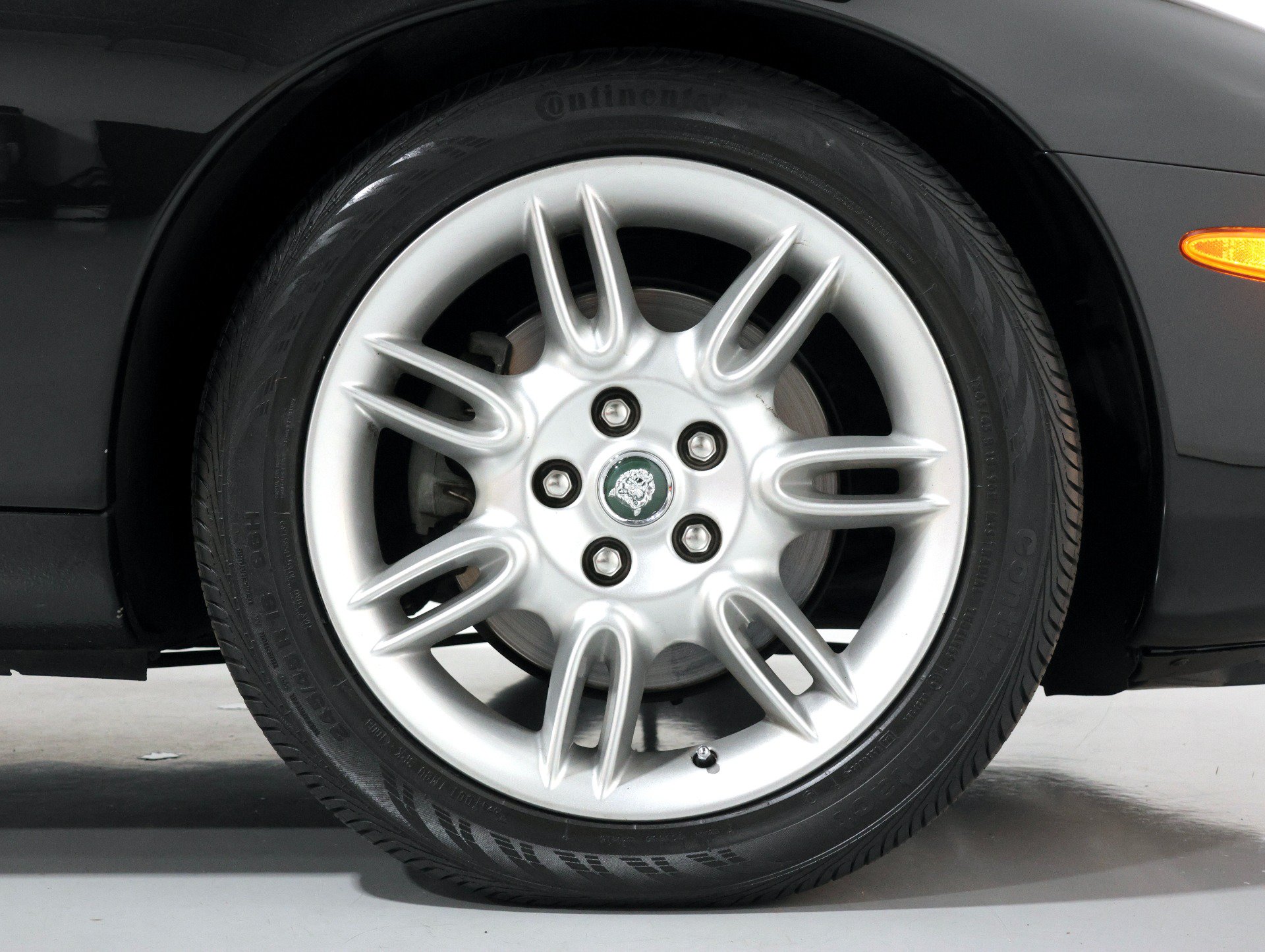 Used 2001 Jaguar XK8 Convertible RWD image 53