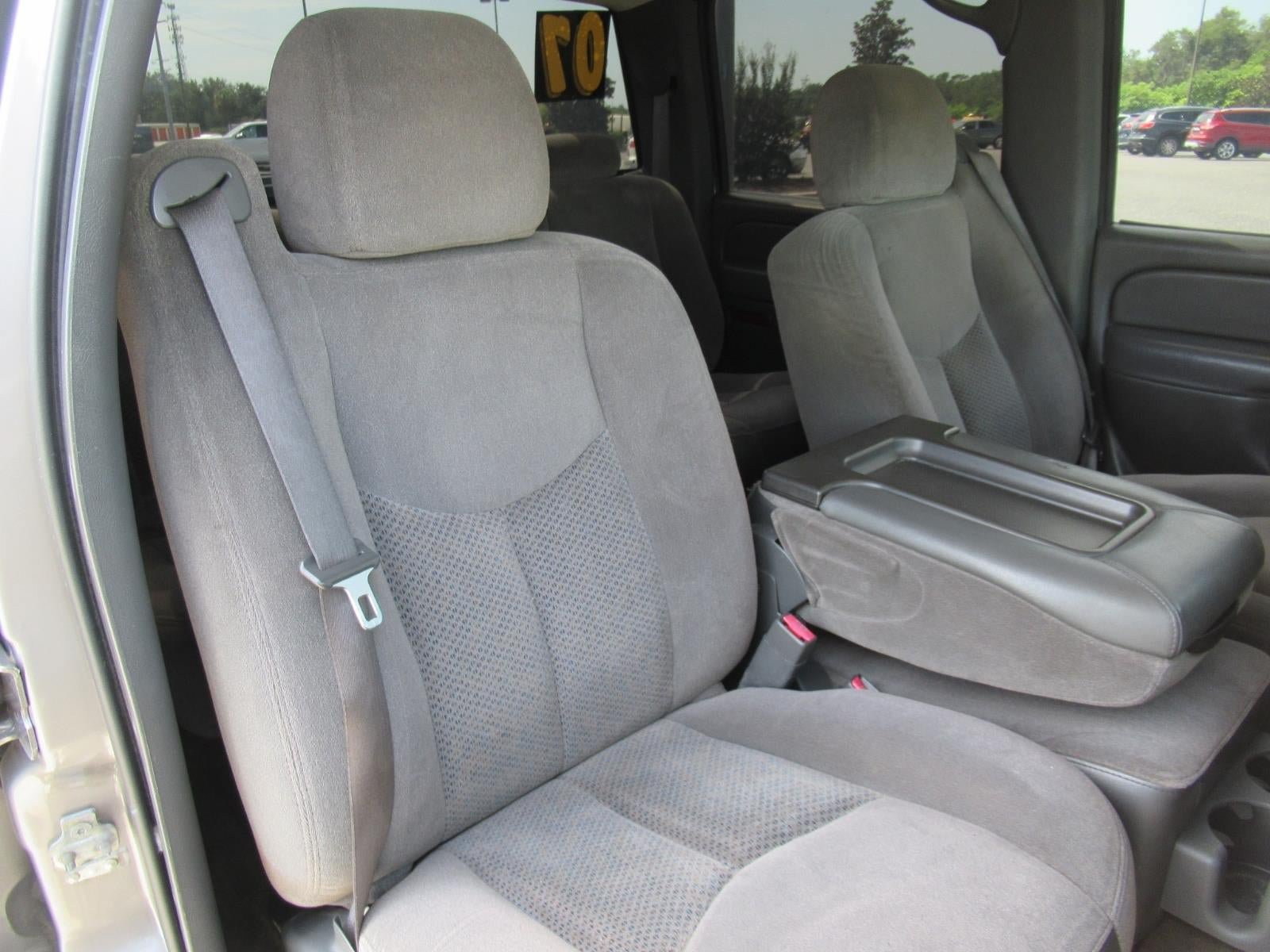 Used 2007 Chevrolet Silverado 1500 LS w/ Chrome Exterior Package RWD image 11