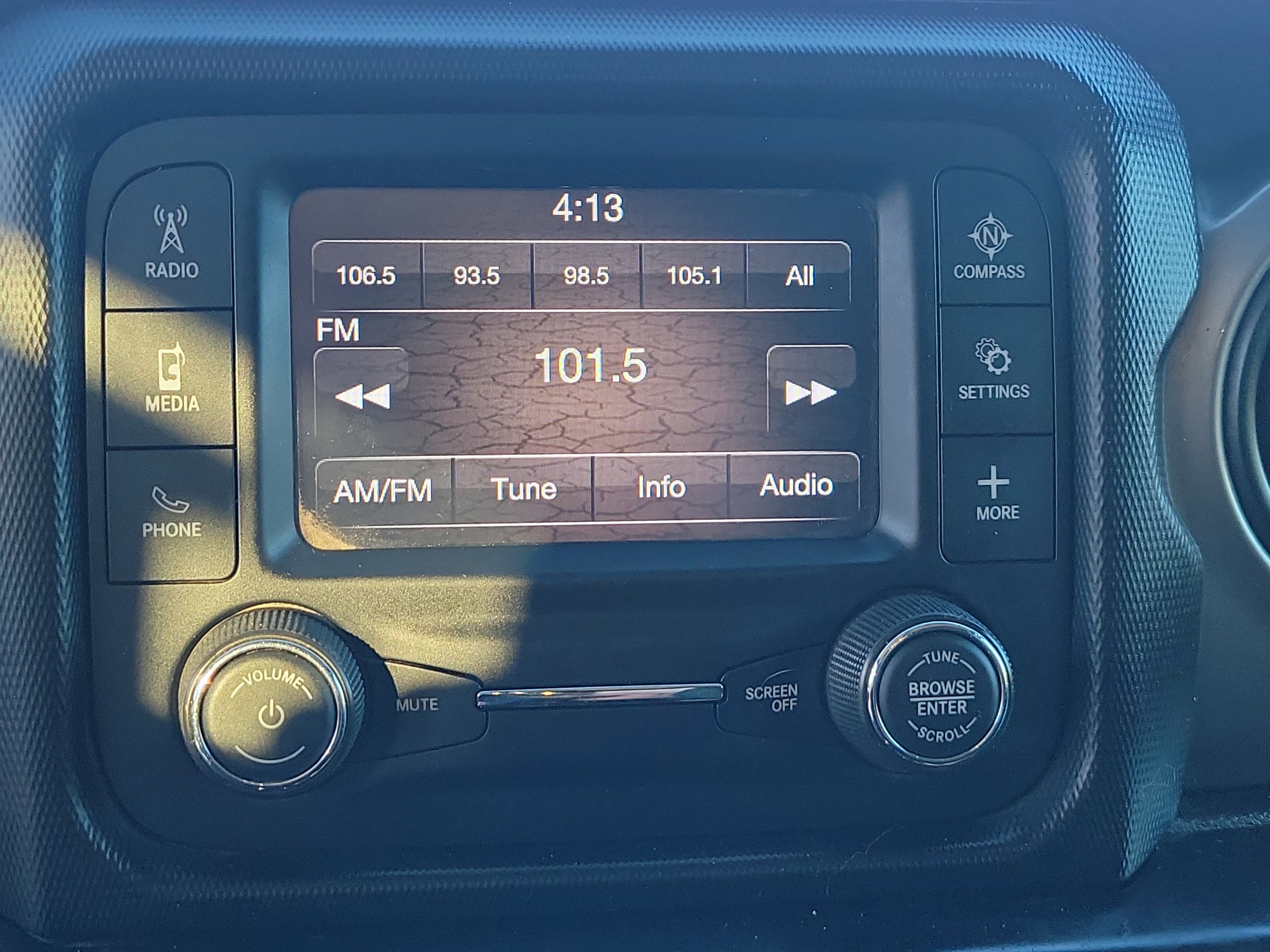 Used 2020 Jeep Wrangler Unlimited Sport S image 25