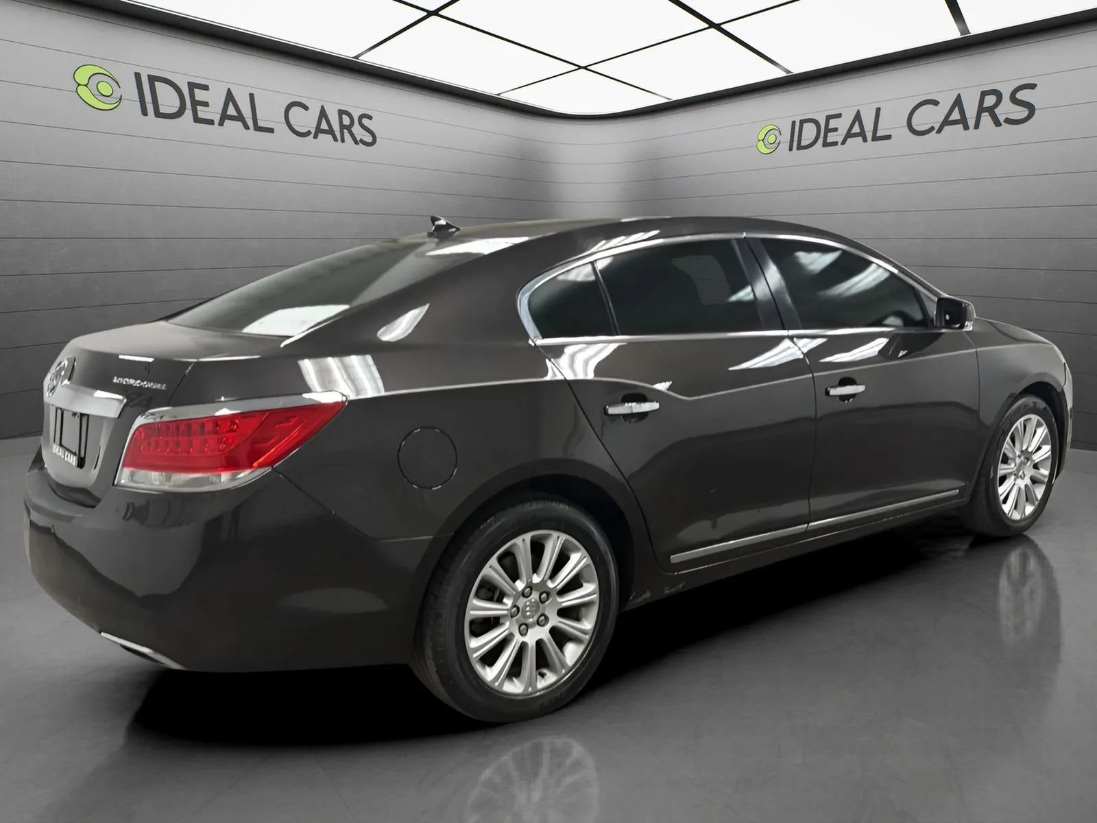 Used 2013 Buick LaCrosse Leather FWD image 5