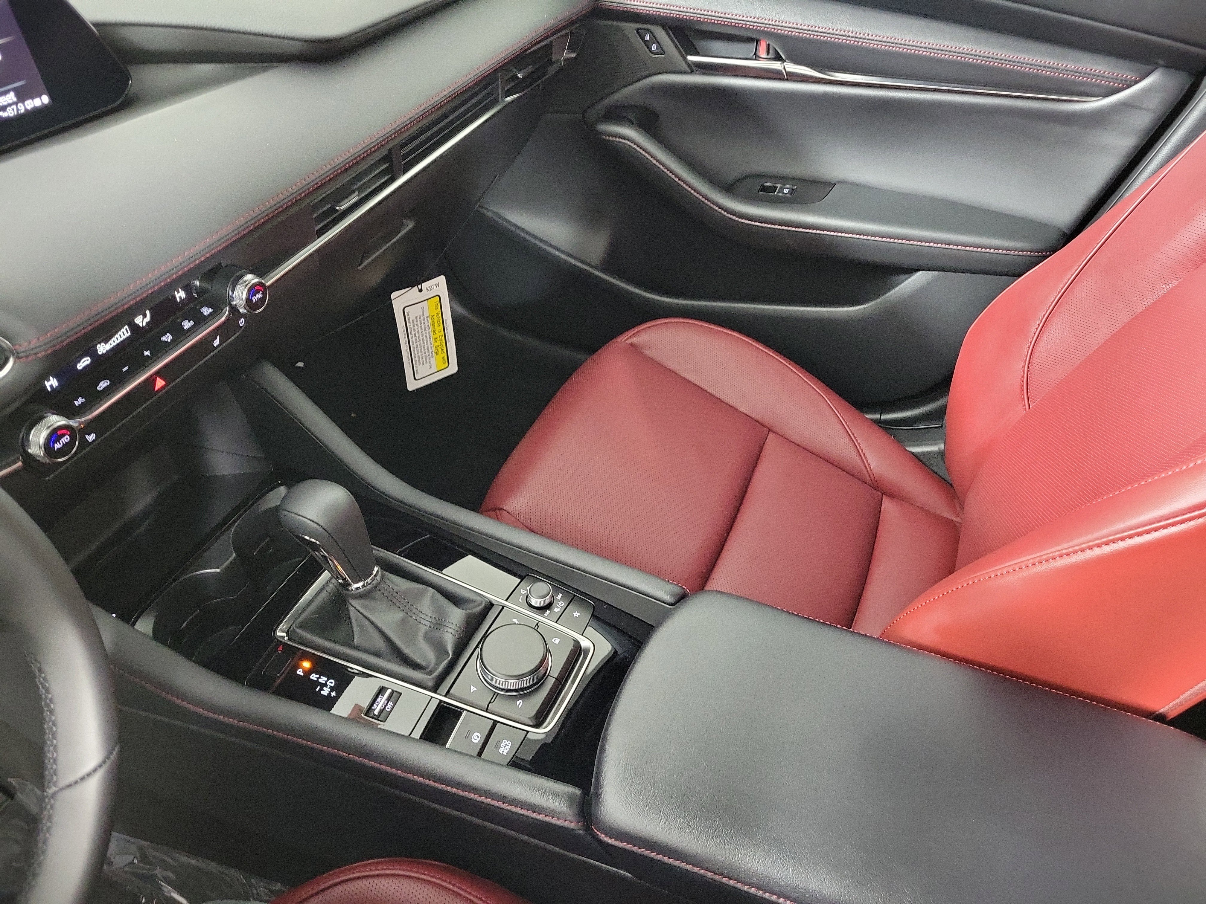 New 2026 MAZDA MAZDA3 Carbon image 25