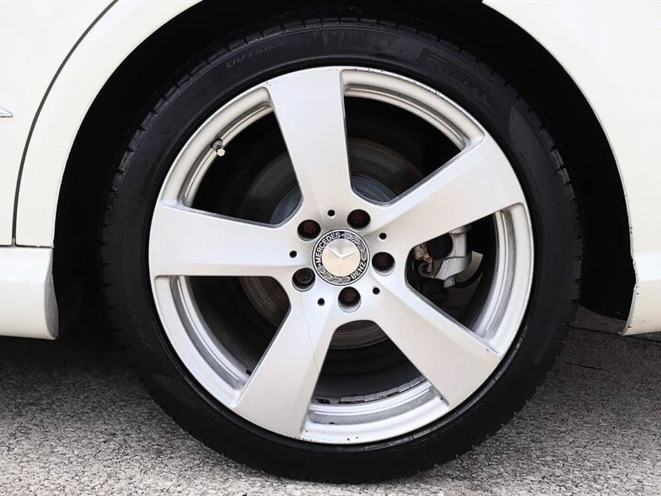 Used 2010 Mercedes-Benz E 350 Sport image 49