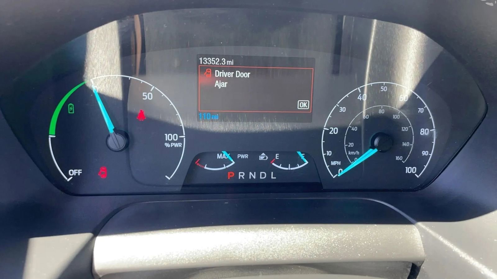 Used 2022 Ford E-Transit 148 High Roof w/ Load Area Protection Package RWD image 8