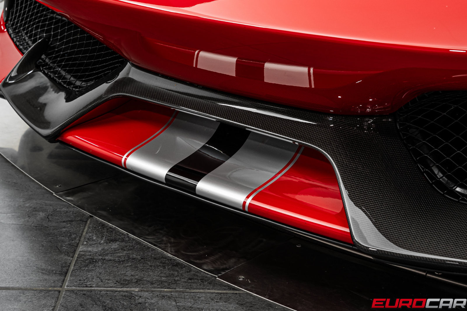 Used 2019 Ferrari 488 Pista Coupe RWD image 15