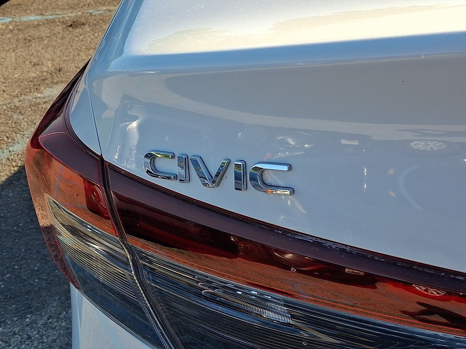 Used 2025 Honda Civic LX image 29