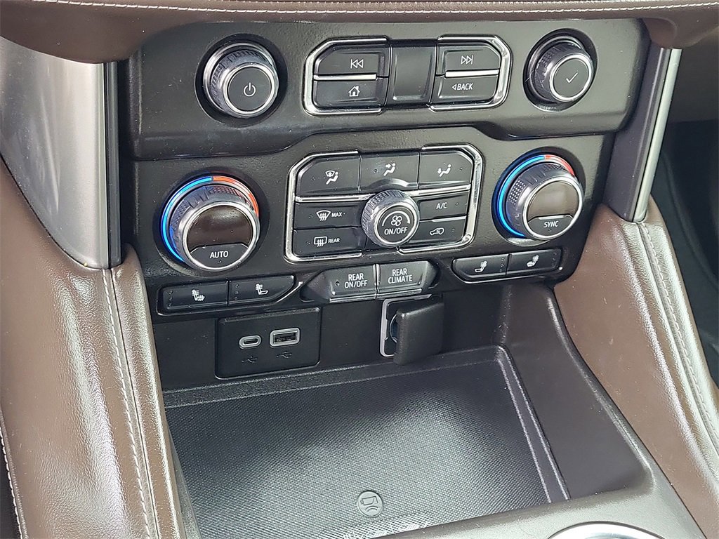 Used 2021 Chevrolet Tahoe Z71 image 26