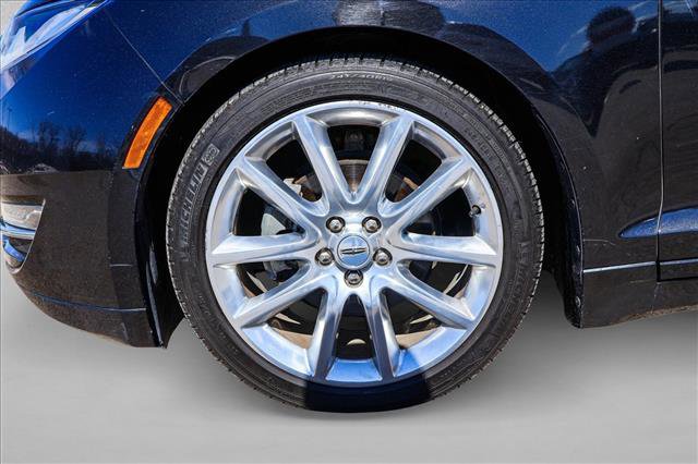 Used 2015 Lincoln MKZ Hybrid w/ Equipment Group 202A Reserve image 9
