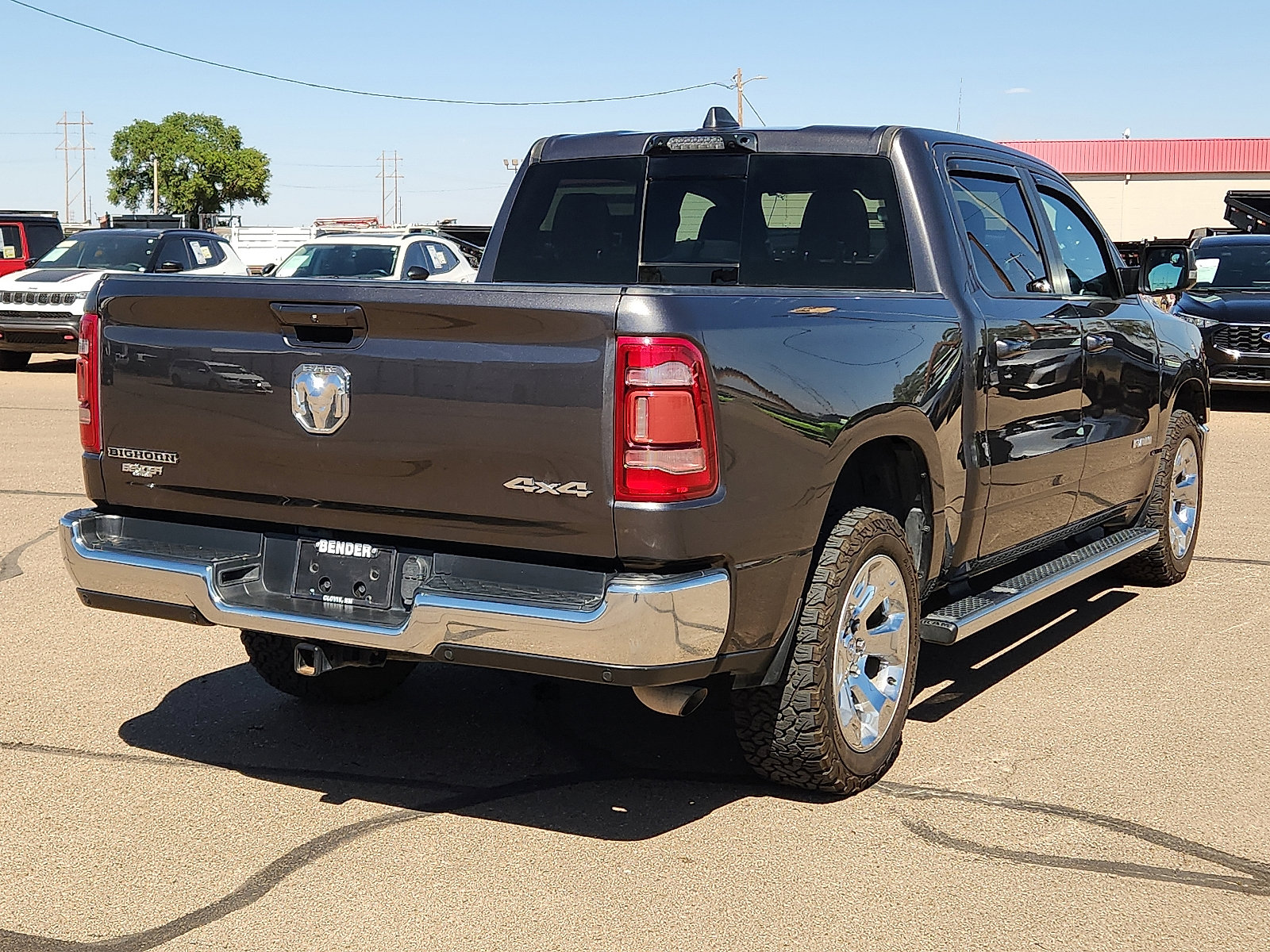 Used 2022 RAM 1500 Big Horn AWD/4WD image 4