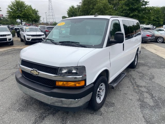 Used 2018 Chevrolet Express 3500 LT w/ LT Preferred Equipment Group RWD image 1