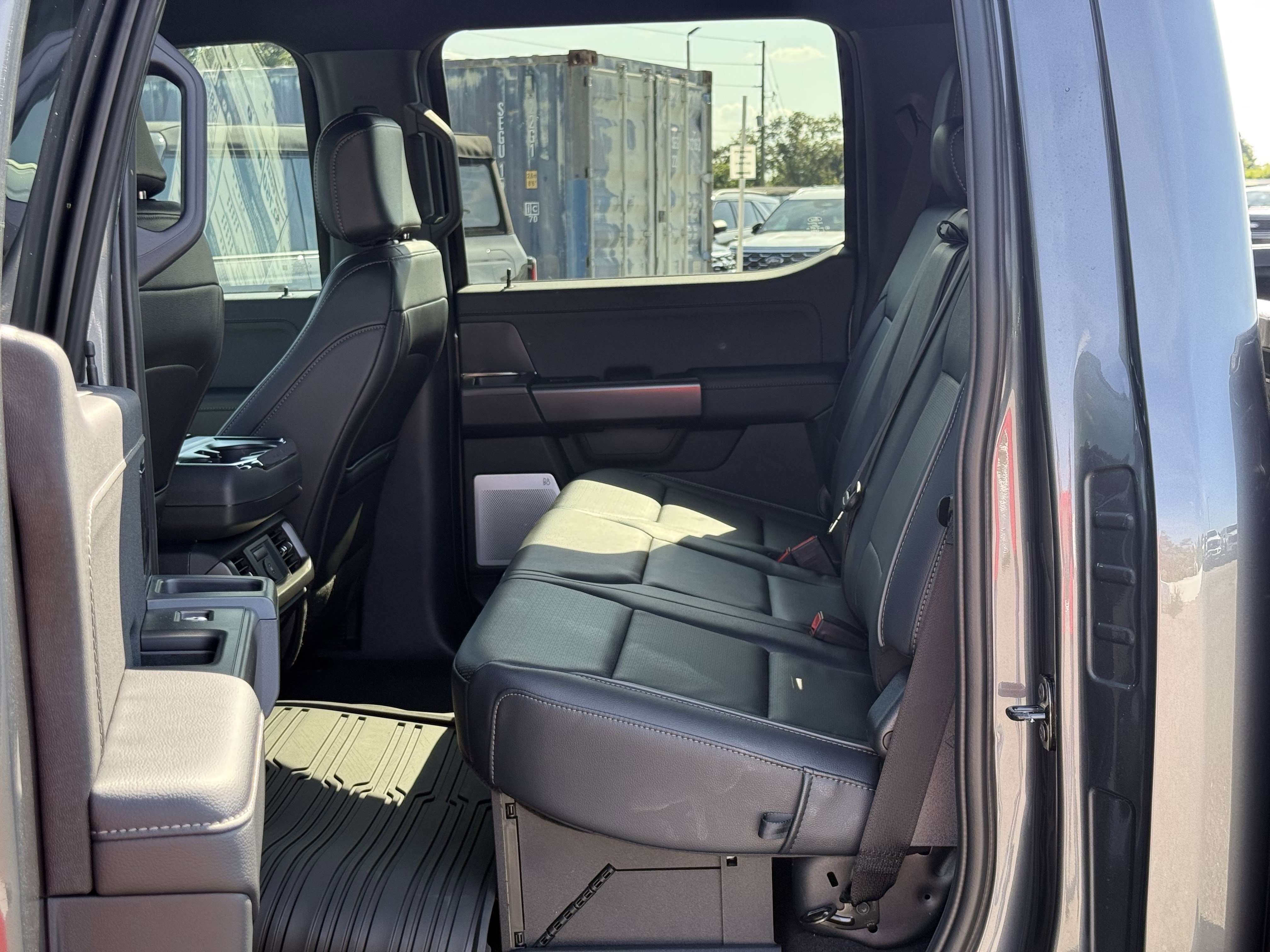 New 2025 Ford F150 Lariat w/ Equipment Group 502A High image 16