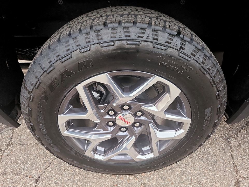 New 2026 GMC Sierra 1500 SLT w/ SLT Premium Package image 38