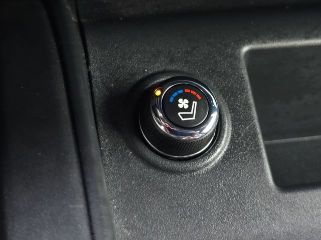 Used 2024 Nissan Titan PRO-4X w/ Pro-4x Convenience Package AWD/4WD image 20