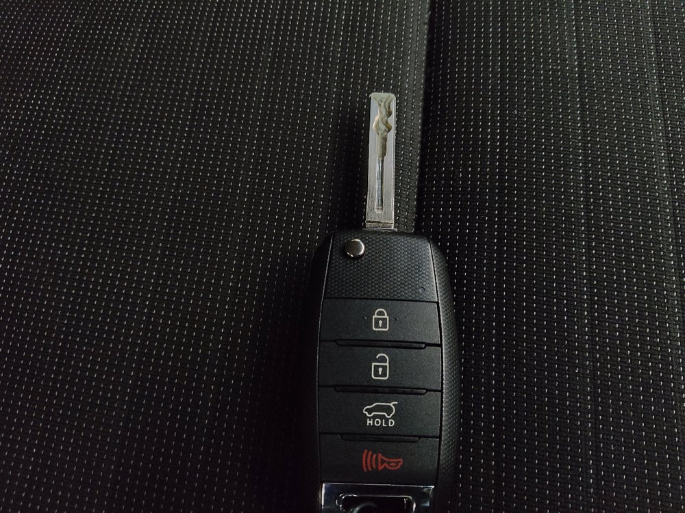 Used 2017 Kia Sportage LX FWD image 32