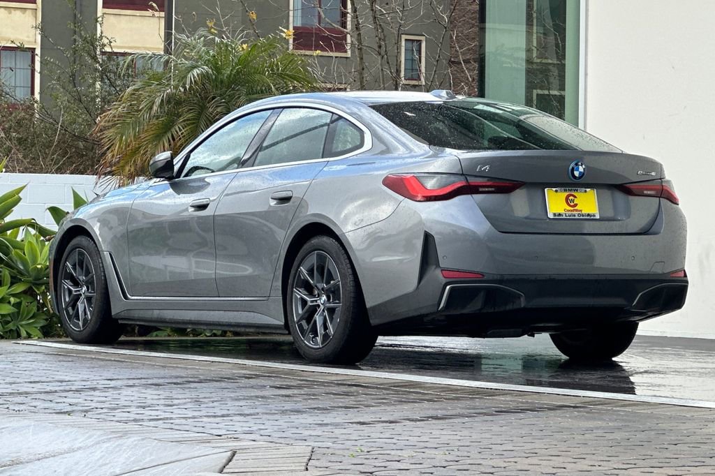 Used 2023 BMW i4 eDrive40 w/ Premium Package image 5