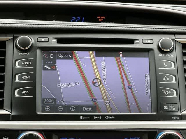 Used 2016 Toyota Highlander XLE AWD/4WD image 13