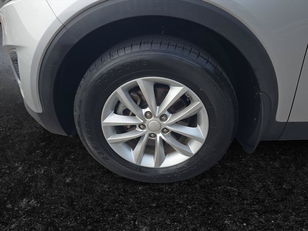 Used 2017 Kia Sorento FWD image 9