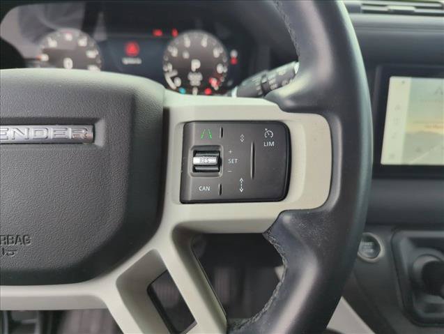 Used 2023 Land Rover Defender 110 X-Dynamic SE AWD/4WD image 17