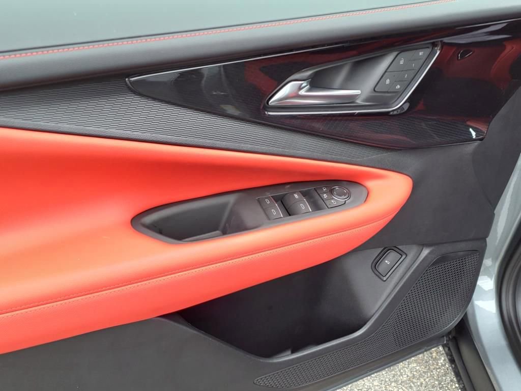 New 2025 Chevrolet Blazer EV RS image 11