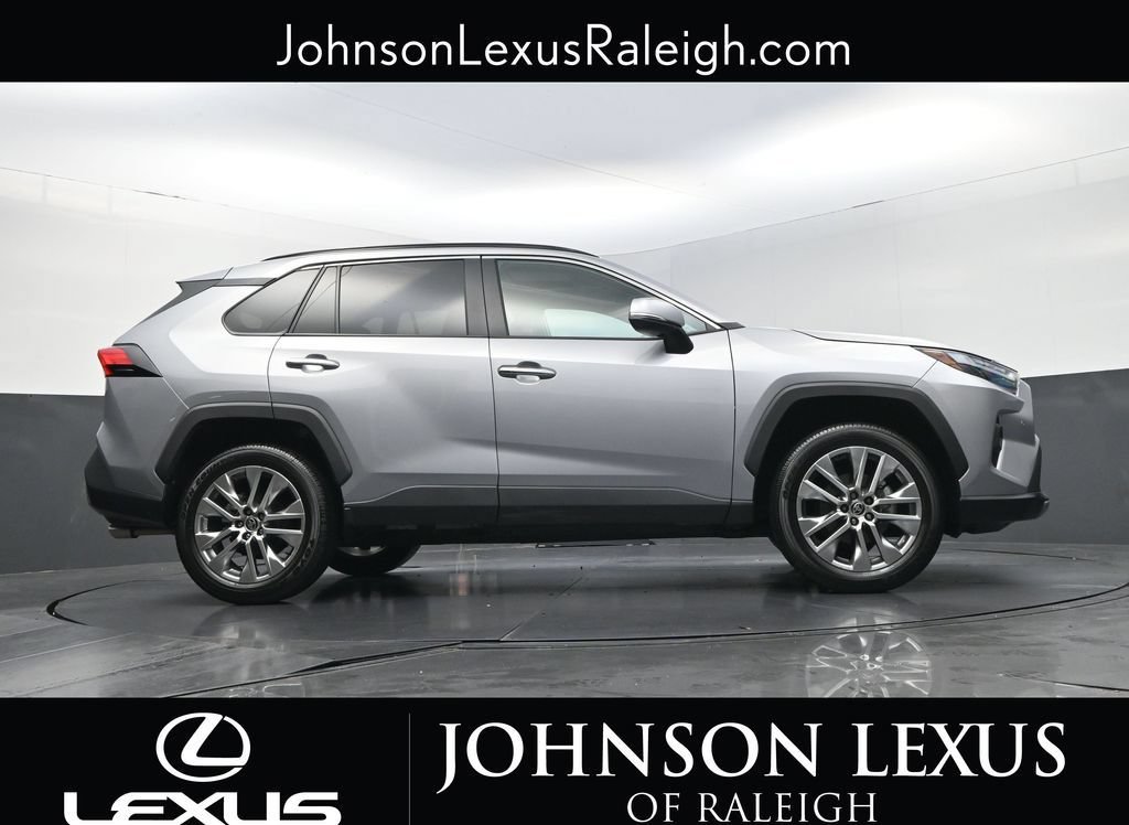 Used 2023 Toyota RAV4 Limited FWD image 16
