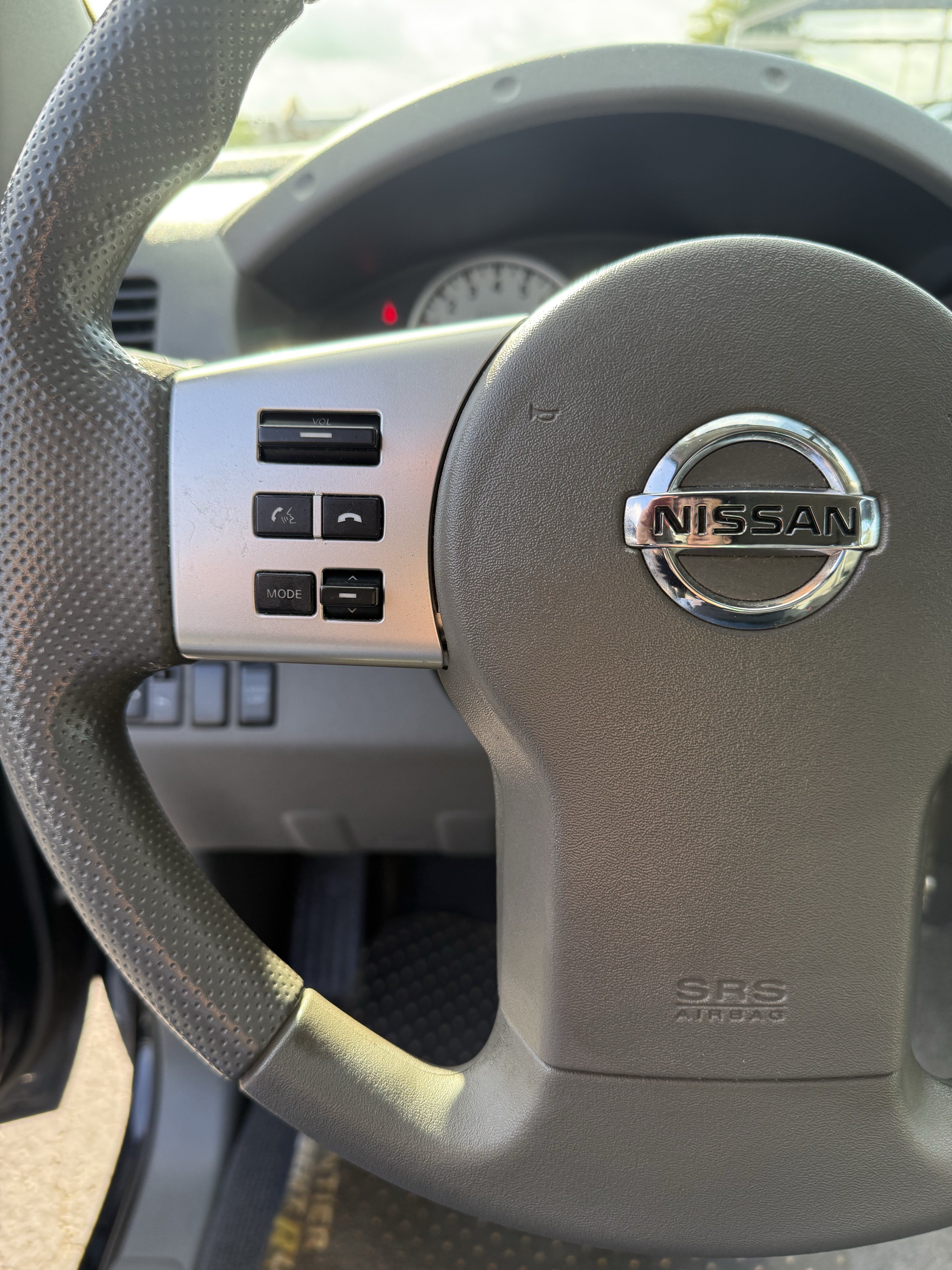 Used 2014 Nissan Frontier Desert Runner RWD image 24