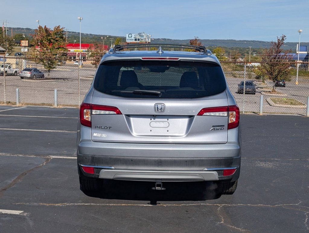 Used 2020 Honda Pilot Touring image 8