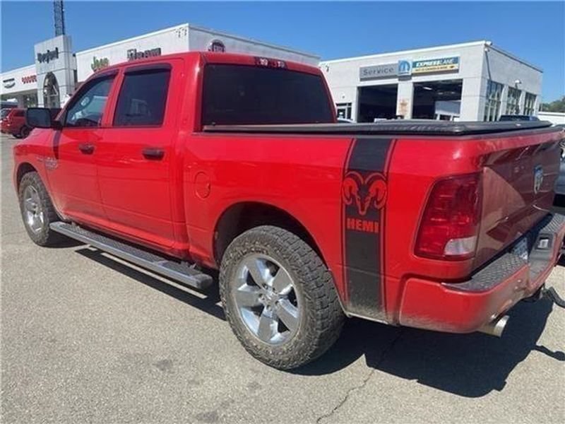 Used 2019 RAM 1500 Express w/ Express Value Package AWD/4WD image 42