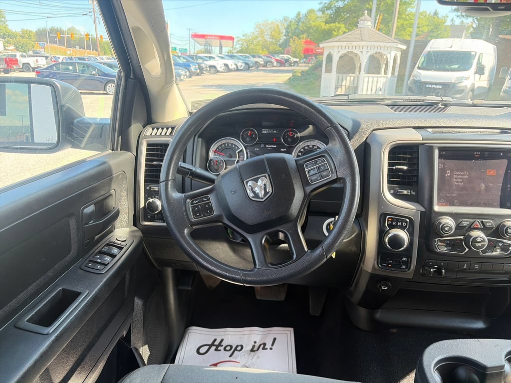 Used 2024 RAM 1500 Tradesman w/ Chrome Plus Package AWD/4WD image 14