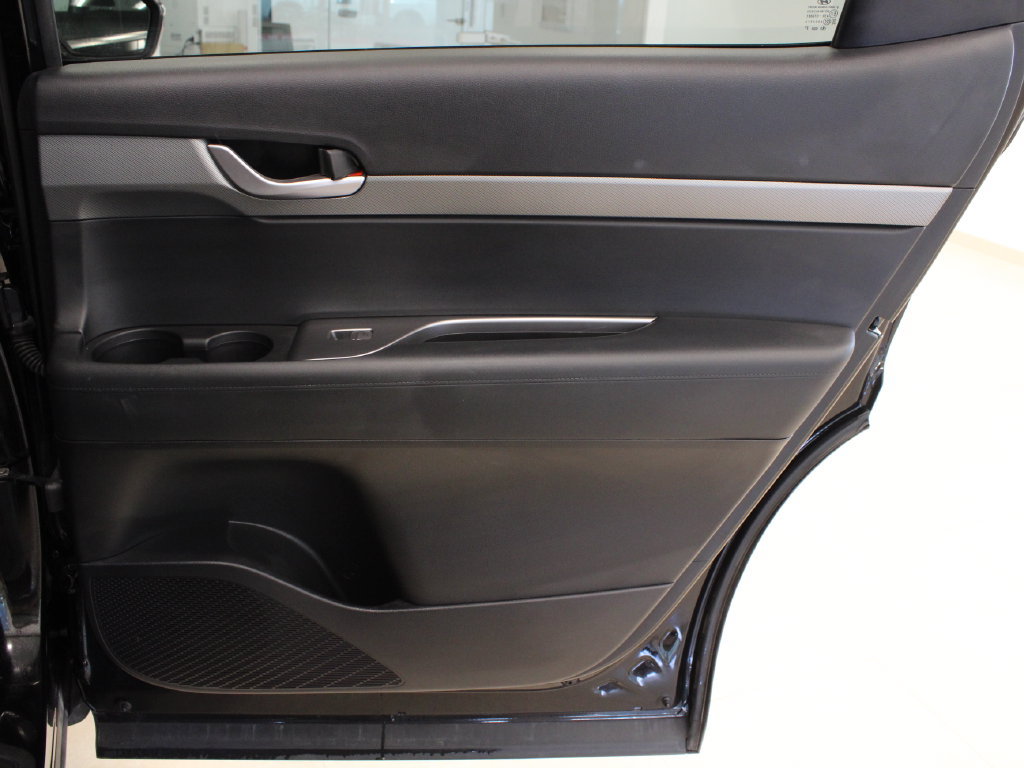 Used 2023 Hyundai Palisade SEL FWD image 36