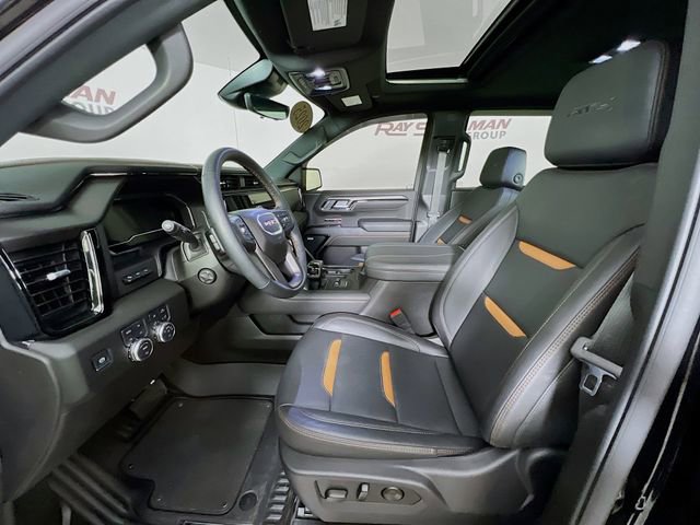 Used 2025 GMC Sierra 1500 AT4 w/ AT4 Premium Package AWD/4WD image 10
