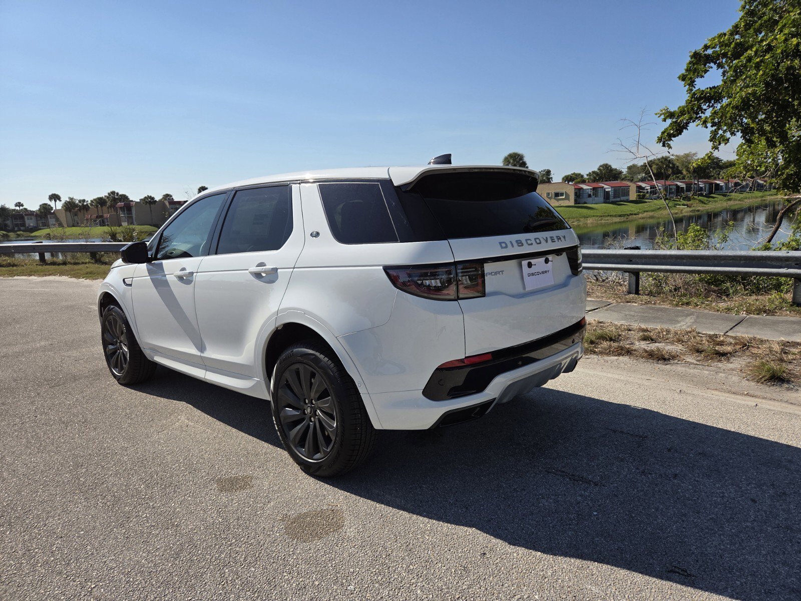 New 2025 Land Rover Discovery Sport S AWD/4WD image 2