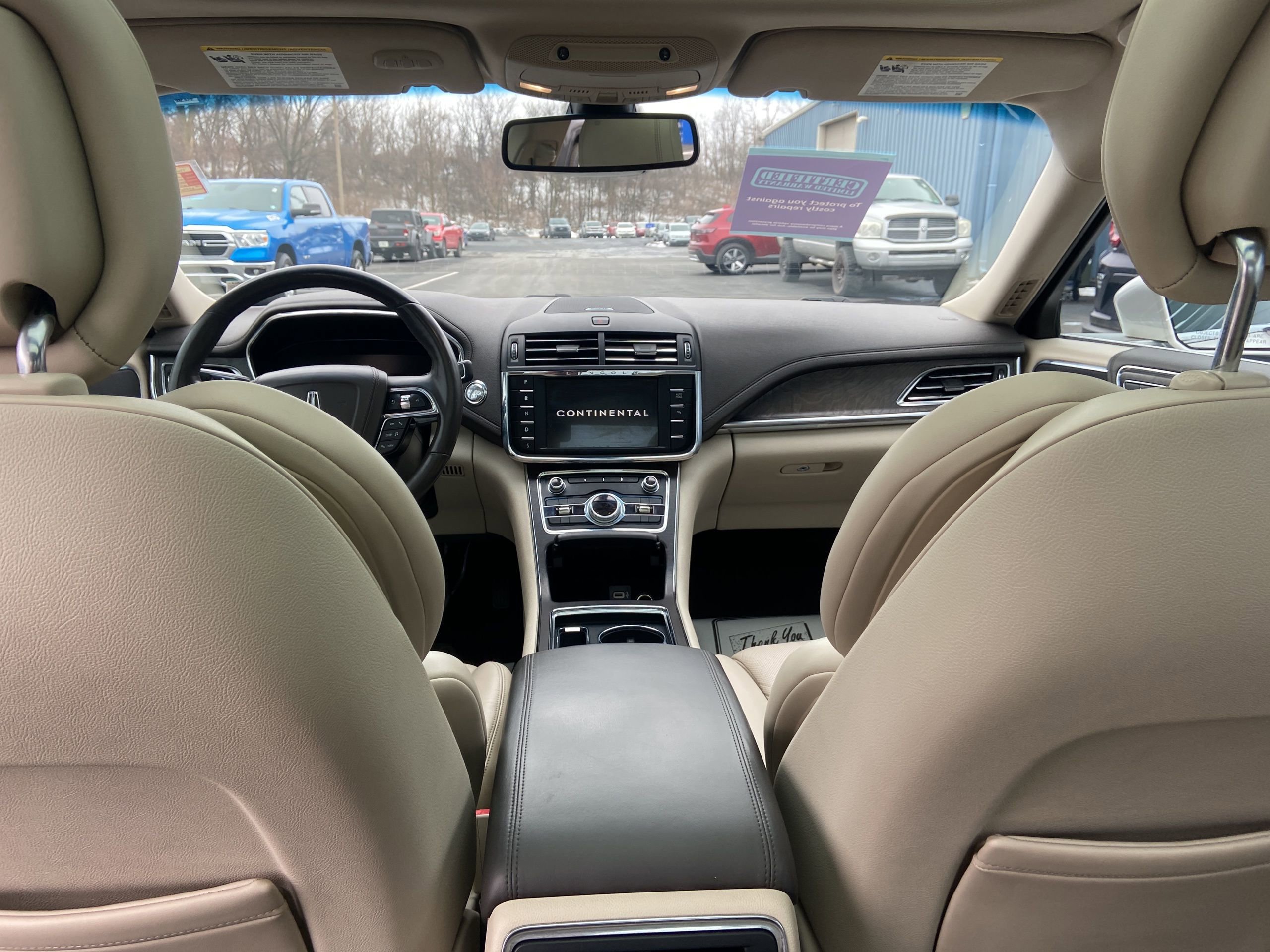 Used 2017 Lincoln Continental Select w/ Continental Climate Package image 14