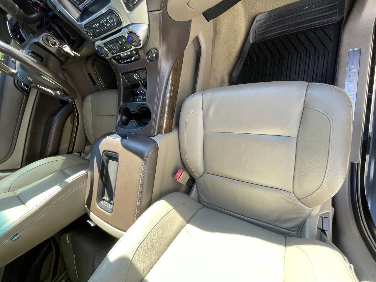 Used 2016 Chevrolet Tahoe LT RWD image 15
