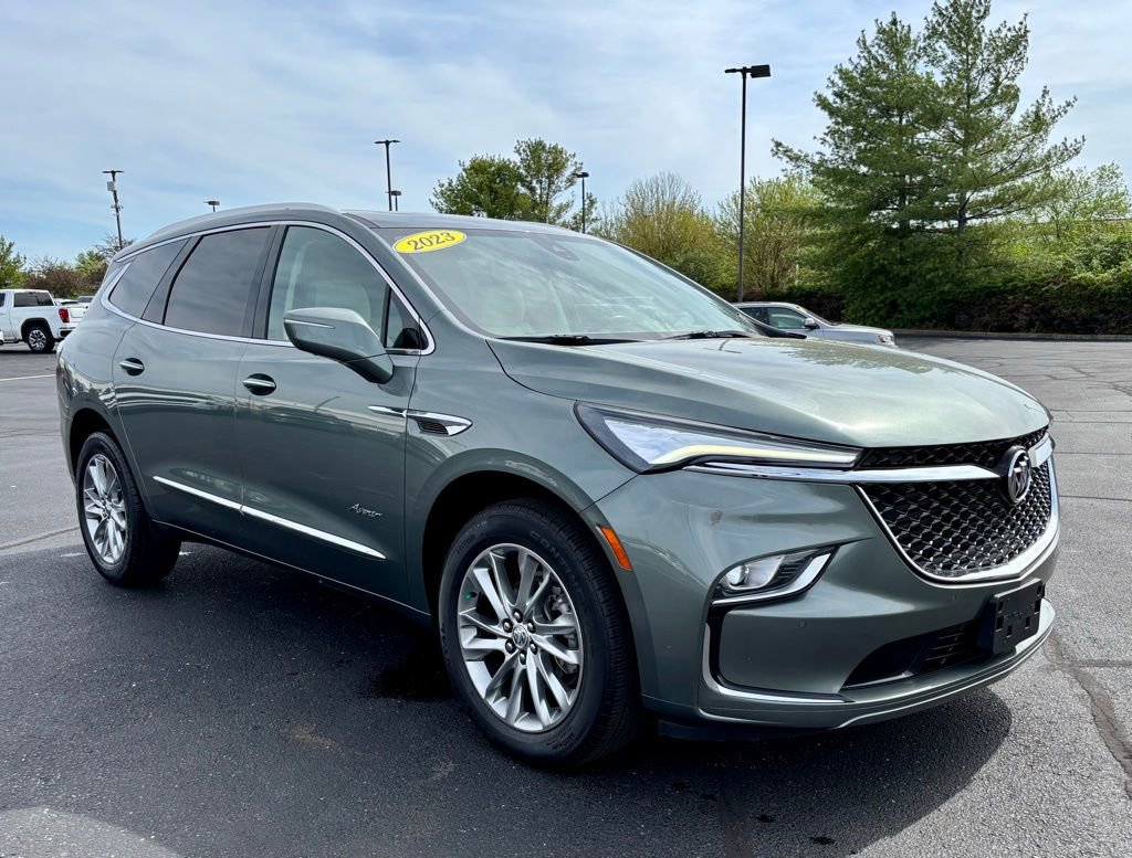 Used 2023 Buick Enclave Avenir w/ Trailering Package, 5000 lbs. FWD image 9