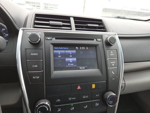 Used 2017 Toyota Camry LE image 14