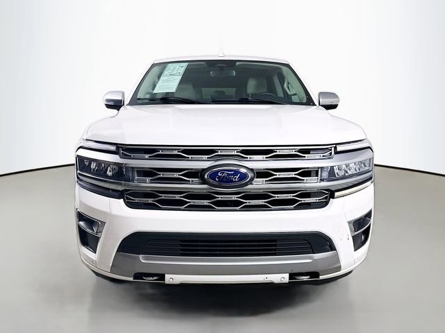 Used 2023 Ford Expedition Max Platinum image 2